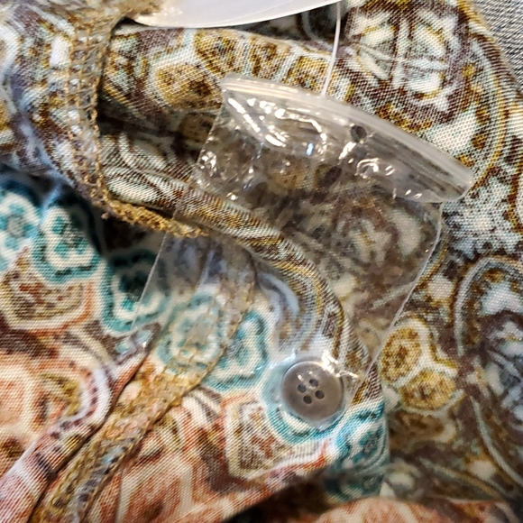 NWOT Altar'd State Top - Picture 8 of 8